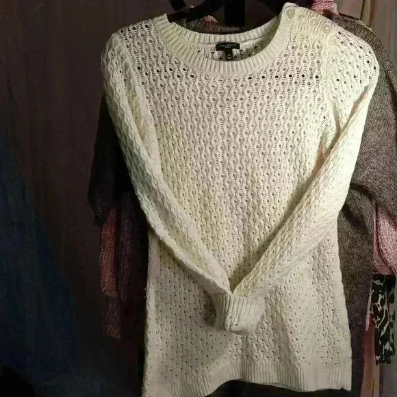 Talbots white sweater size P nylon and lambs wool blend, super soft luxury open - Picture 6 of 9